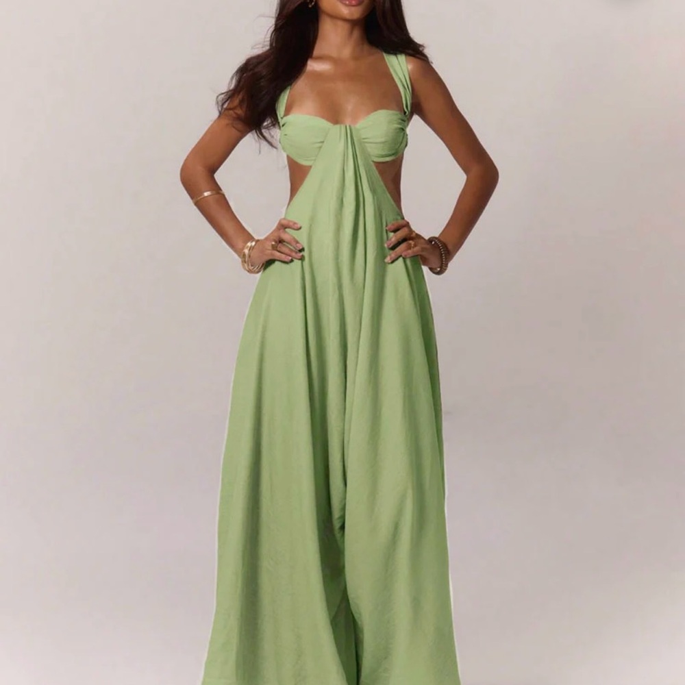 Elegant Green Jumpsuit